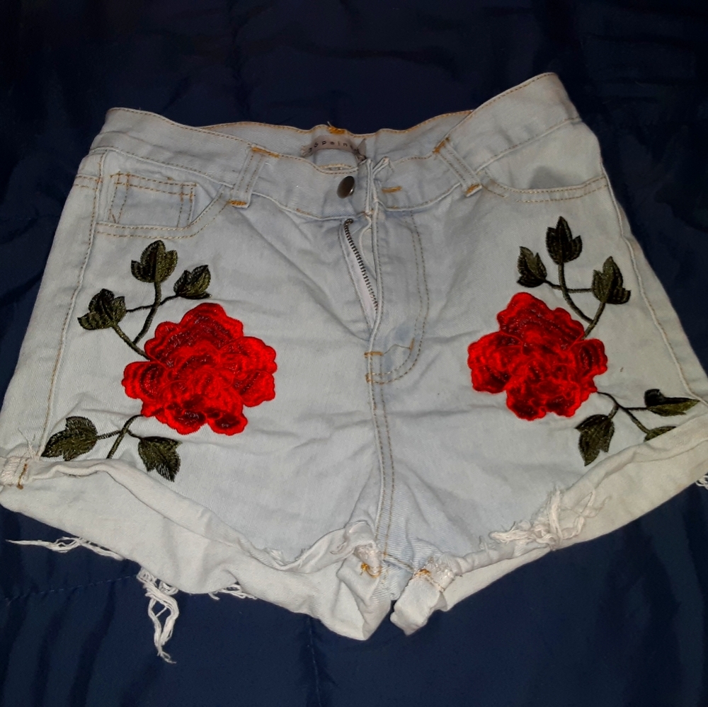 High waisted cut off shorts
